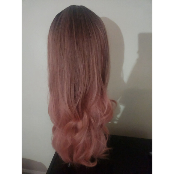 Long light pink ombre wig with bangs - Picture 3 of 6